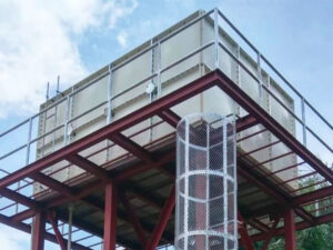 Fiberlgass Water Tank